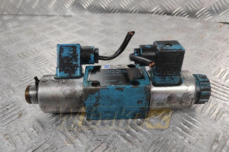 Rexroth 4WE6G62/EG24N9K4 - صمامات هيدروليكية - آلات البناء: صور 1 Rexroth 4WE6G62/EG24N9K4 - صمامات هيدروليكية - آلات البناء: صور 1