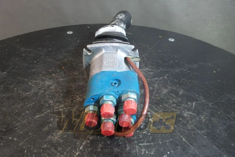 Rexroth 5TH6E52.14/YU01M05 - صمامات هيدروليكية - آلات البناء: صور 2 Rexroth 5TH6E52.14/YU01M05 - صمامات هيدروليكية - آلات البناء: صور 2