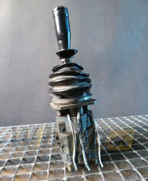 Rexroth sigma 51F6U0620/1-C| - صمامات هيدروليكية - آلات البناء: صور 1 Rexroth sigma 51F6U0620/1-C| - صمامات هيدروليكية - آلات البناء: صور 1