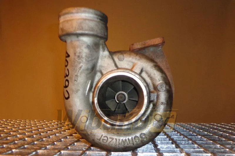 Schwitzer BF6M1013 - الشاحن التوربيني - آلات البناء: صور 1 Schwitzer BF6M1013 - الشاحن التوربيني - آلات البناء: صور 1