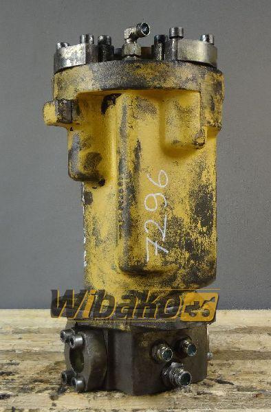 Swing joint (Svivel joint) Sennebogen SR28 532132011 - نقل الحركة - آلات البناء: صور 1 Swing joint (Svivel joint) Sennebogen SR28 532132011 - نقل الحركة - آلات البناء: صور 1