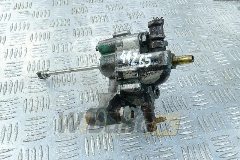 Volvo 05W183 20411997/20440371 - مضخات الوقود - آلات البناء: صور 1 Volvo 05W183 20411997/20440371 - مضخات الوقود - آلات البناء: صور 1