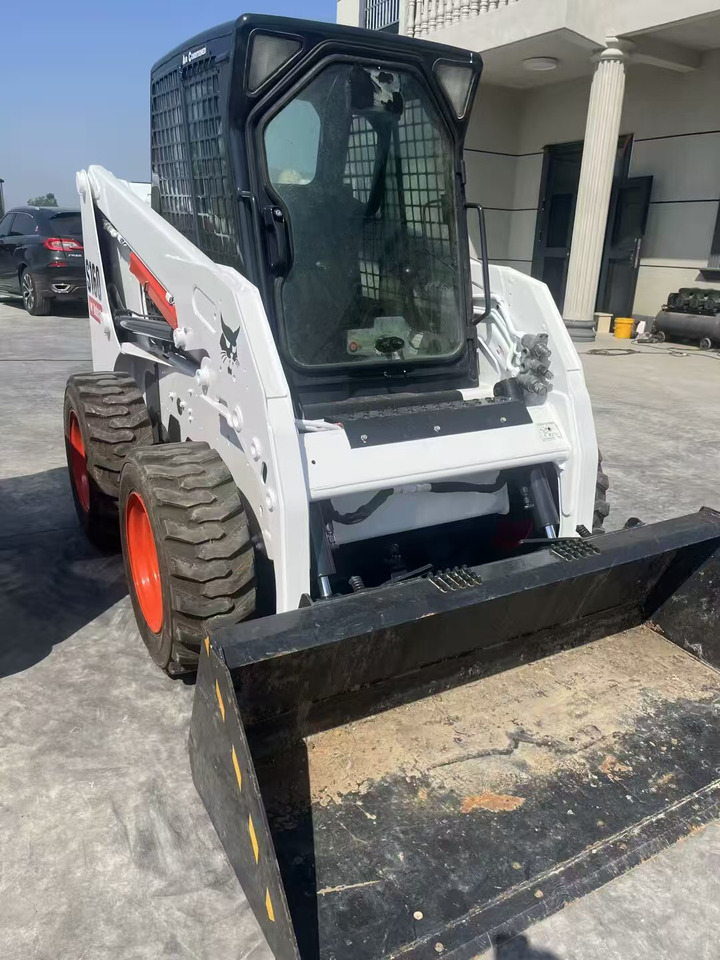 BOBCAT S160 - شيول صغير: صور 3 BOBCAT S160 - شيول صغير: صور 3