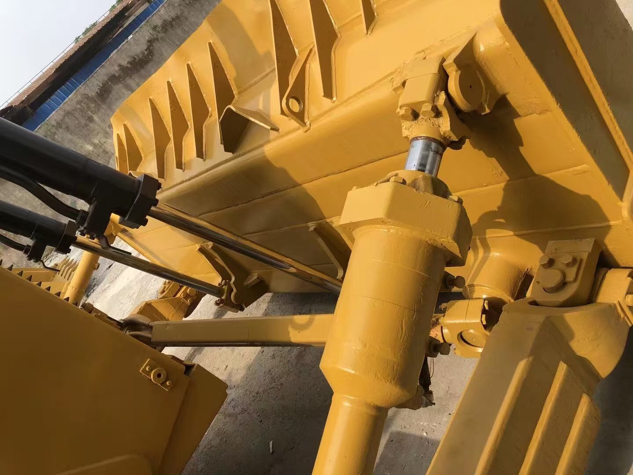 CATERPILLAR D7H - بلدوزر: صور 2 CATERPILLAR D7H - بلدوزر: صور 2