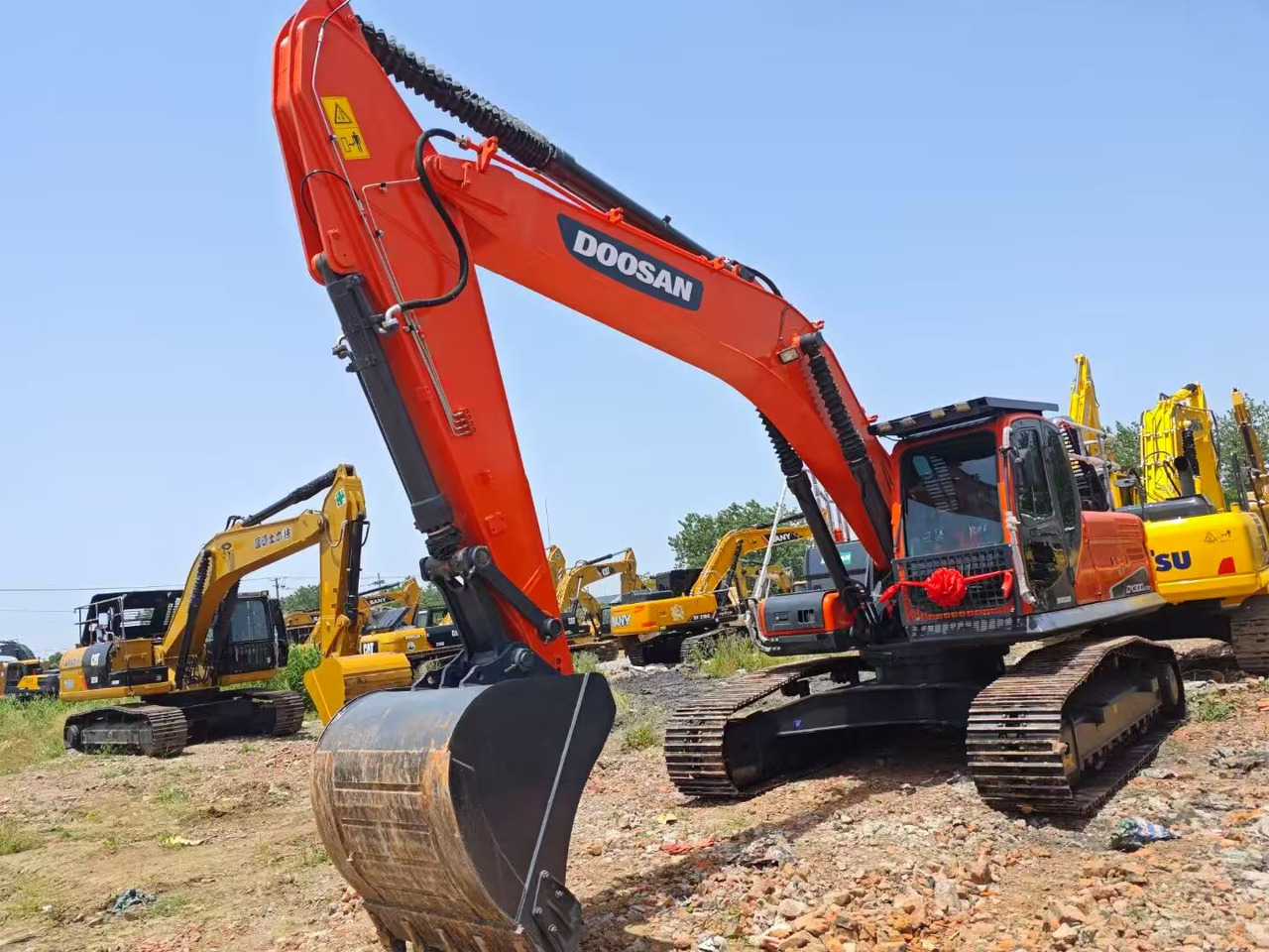 حفارات زحافة DOOSAN DX300: صور 10