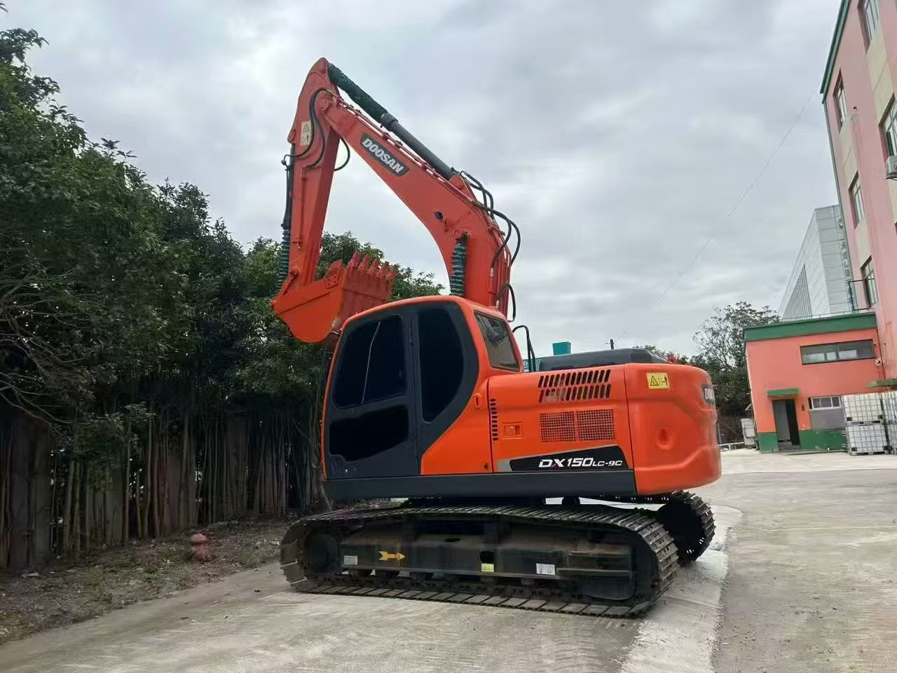 Doosan DX150 - حفارات زحافة: صور 5 Doosan DX150 - حفارات زحافة: صور 5