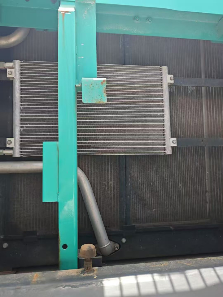 KOBELCO SK350D - حفارات زحافة: صور 3 KOBELCO SK350D - حفارات زحافة: صور 3