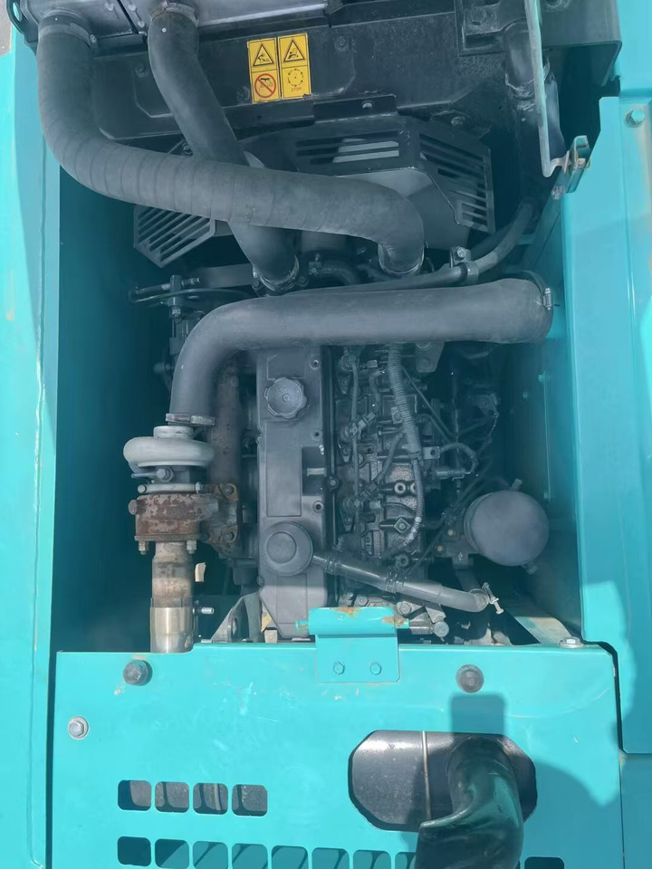 KOBELCO sk130lc - حفارات زحافة: صور 3 KOBELCO sk130lc - حفارات زحافة: صور 3
