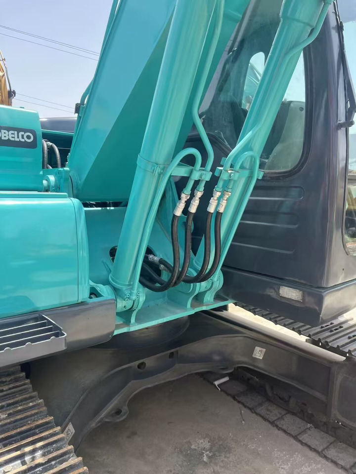 KOBELCO sk130lc - حفارات زحافة: صور 2 KOBELCO sk130lc - حفارات زحافة: صور 2