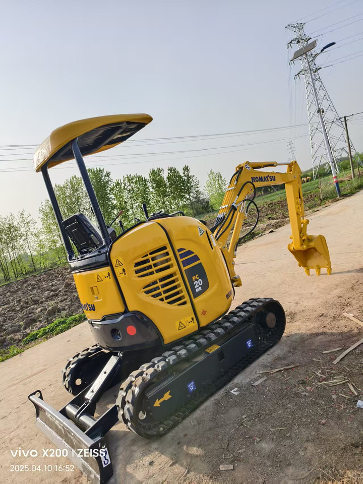 KOMATSU 20MR - حفارة مصغرة: صور 3 KOMATSU 20MR - حفارة مصغرة: صور 3