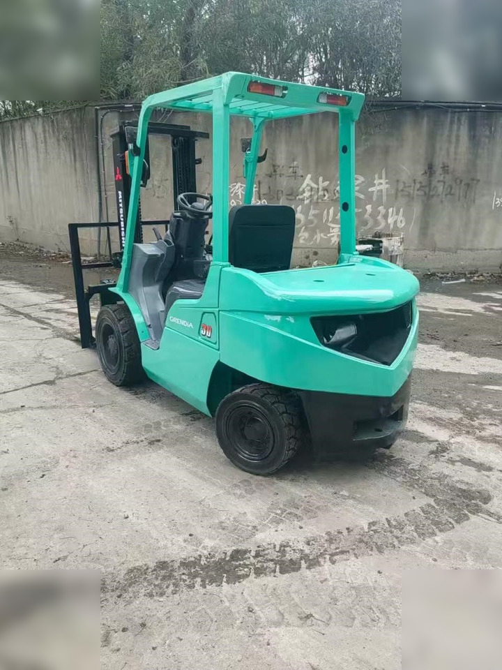 MITSUBISHI FD18 - رافعة شوكية ديزل: صور 5 MITSUBISHI FD18 - رافعة شوكية ديزل: صور 5