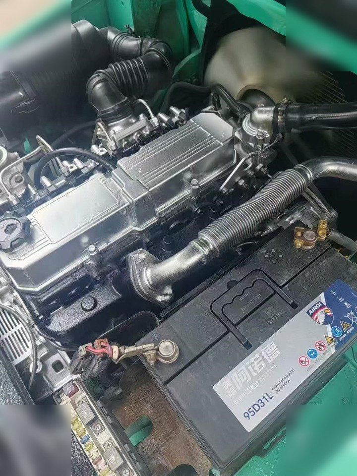 MITSUBISHI FD18 - رافعة شوكية ديزل: صور 2 MITSUBISHI FD18 - رافعة شوكية ديزل: صور 2