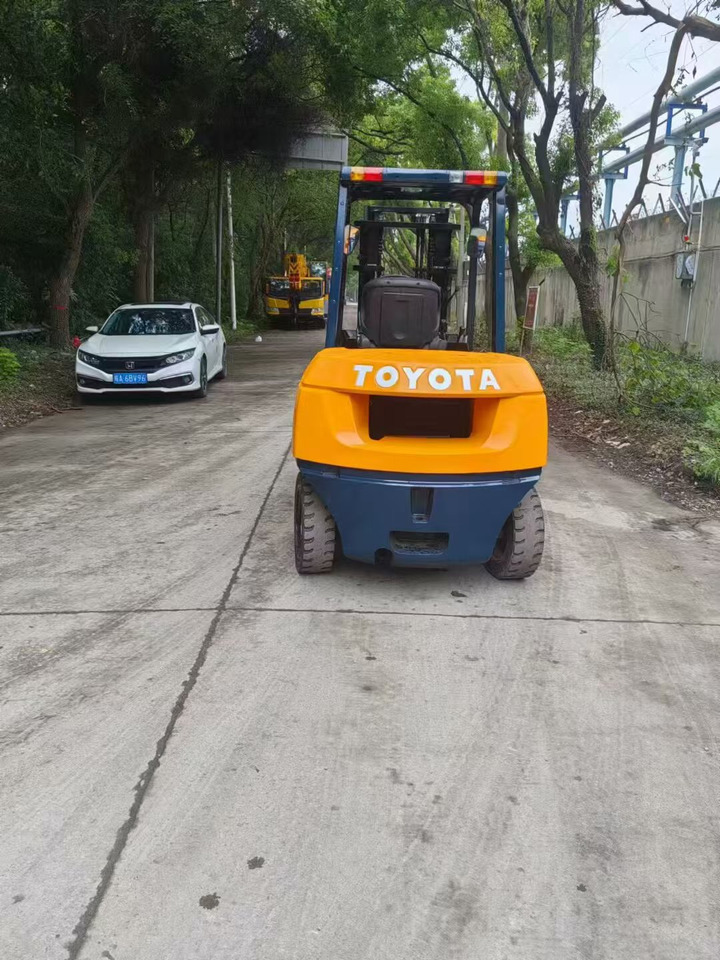 TOYATA 5-TON - الرأسي رفع الصاري: صور 4 TOYATA 5-TON - الرأسي رفع الصاري: صور 4