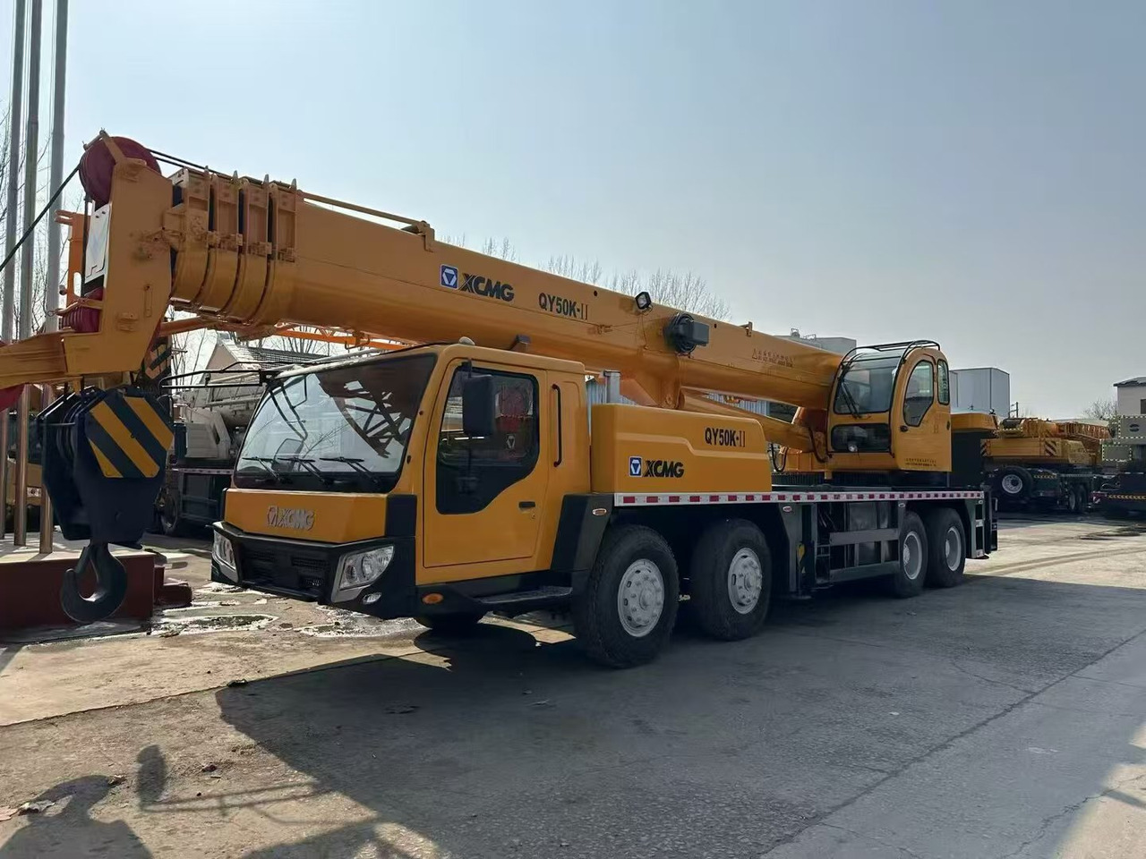 XCMG 50-ton - موبايل كرين: صور 2 XCMG 50-ton - موبايل كرين: صور 2