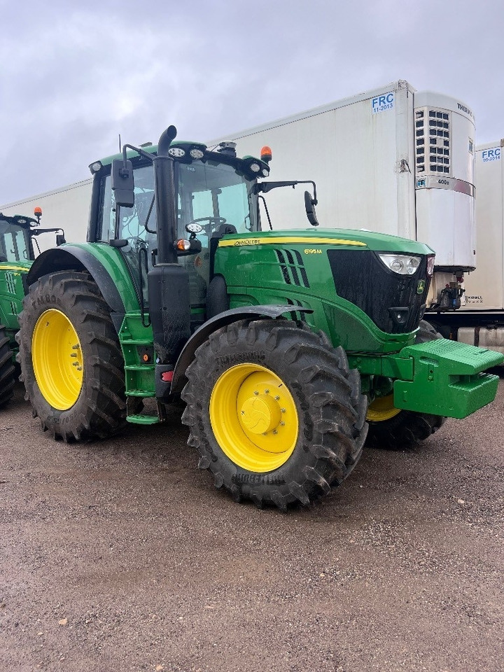 John Deere 6195M - جرار: صور 2 John Deere 6195M - جرار: صور 2