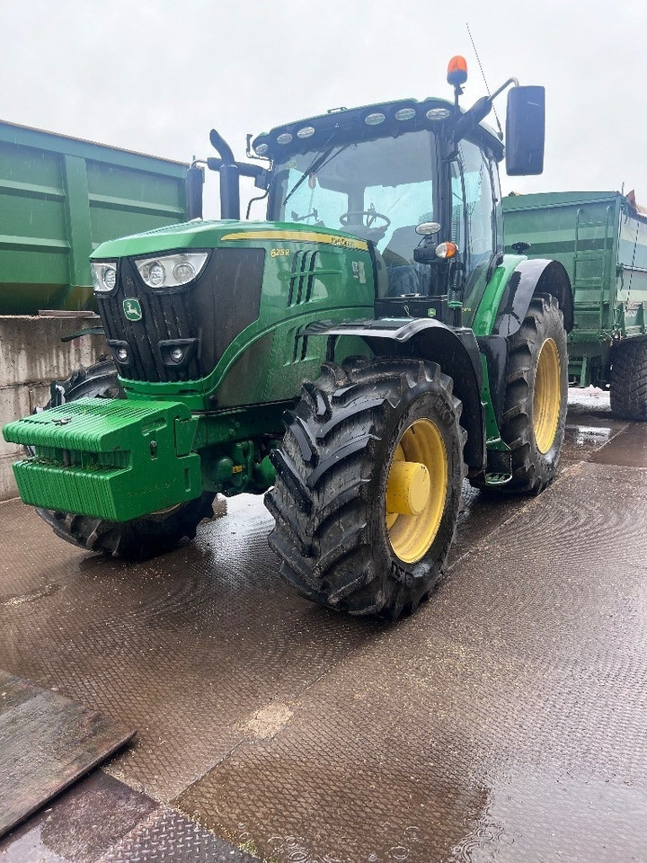 John Deere 6215 R Ultimate - جرار: صور 1 John Deere 6215 R Ultimate - جرار: صور 1