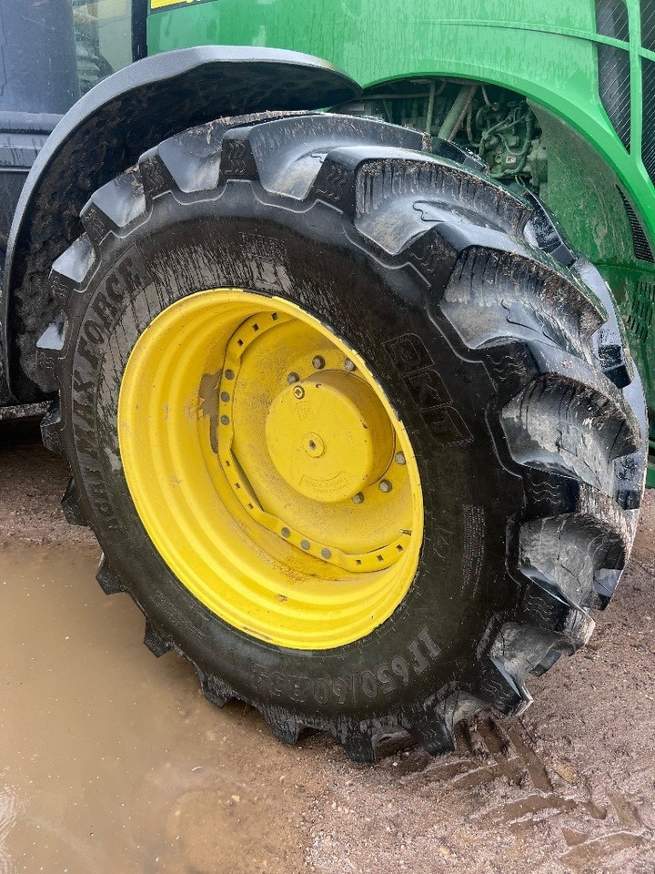 John Deere 8320R - جرار: صور 5 John Deere 8320R - جرار: صور 5