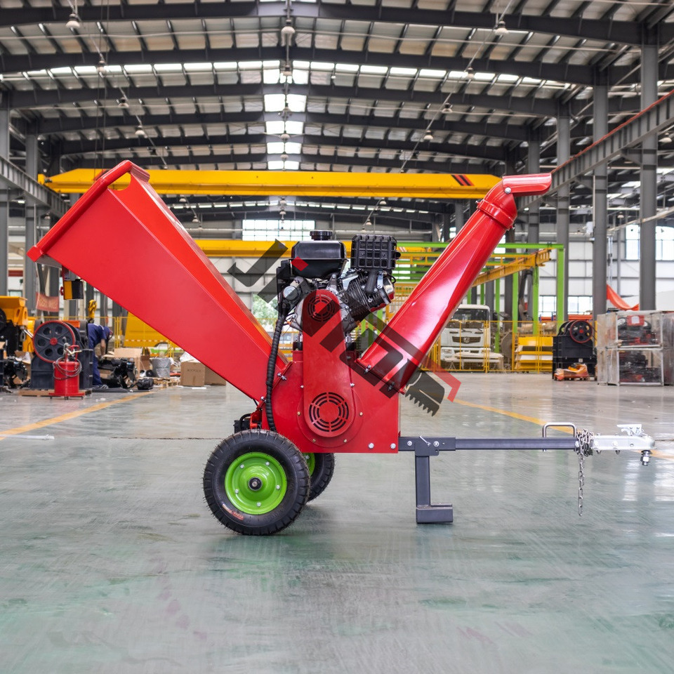 JINTOP TC300 wood chipper - ماكينة تقطيع الأغصان: صور 3 JINTOP TC300 wood chipper - ماكينة تقطيع الأغصان: صور 3