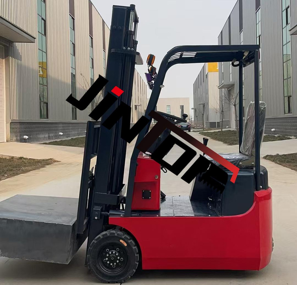 Three-Point Forklift - رافعة شوكية: صور 1 Three-Point Forklift - رافعة شوكية: صور 1