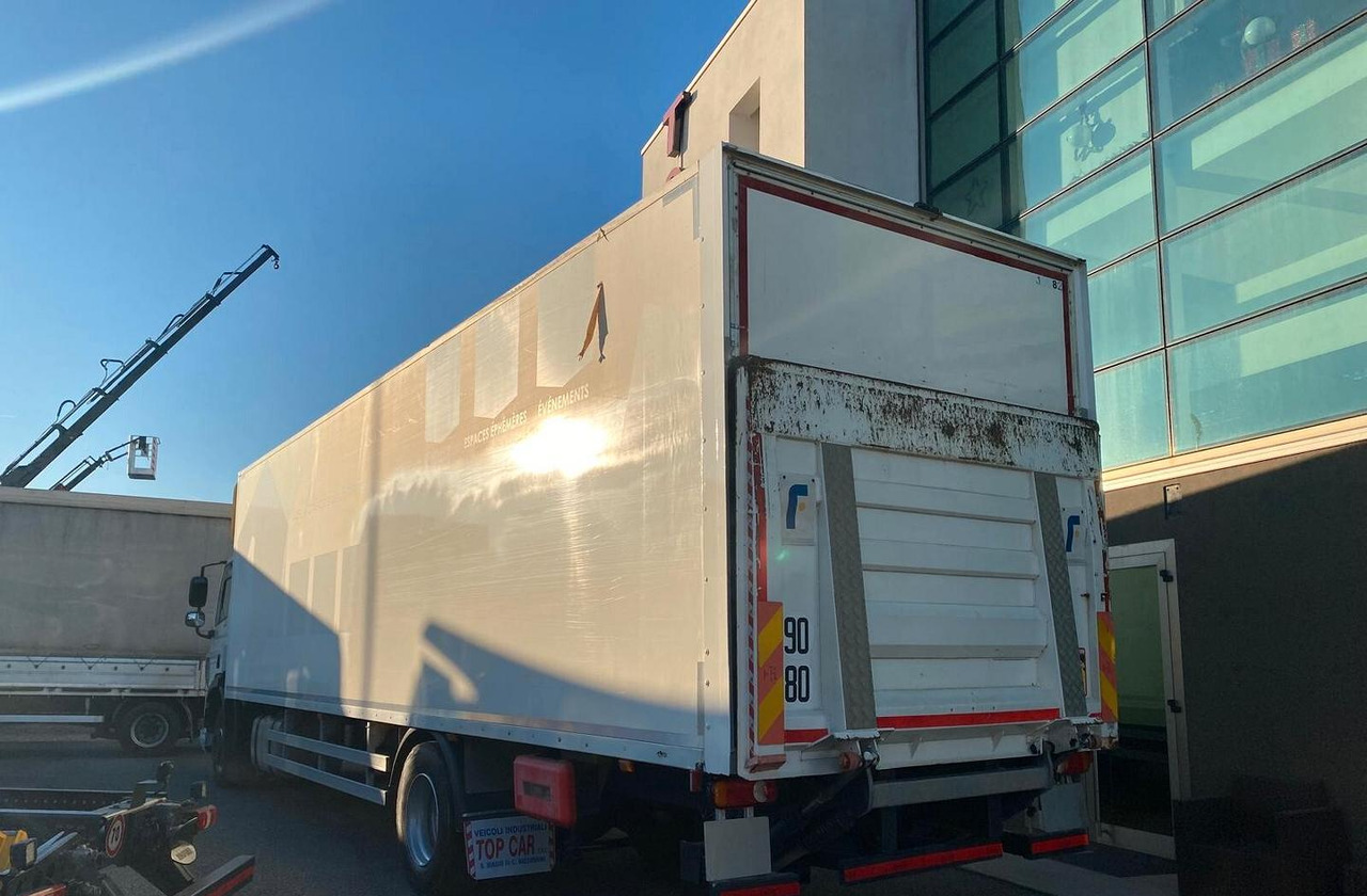 DAF 310 FA CASSONE E SPONDA EURO 6 - بصندوق مغلق شاحنة: صور 5 DAF 310 FA CASSONE E SPONDA EURO 6 - بصندوق مغلق شاحنة: صور 5