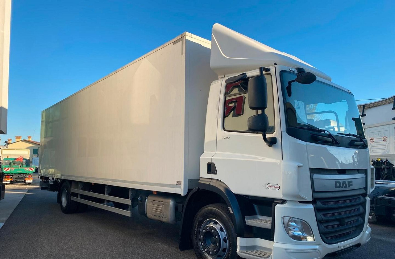 DAF 310 FA CASSONE E SPONDA EURO 6 - بصندوق مغلق شاحنة: صور 3 DAF 310 FA CASSONE E SPONDA EURO 6 - بصندوق مغلق شاحنة: صور 3