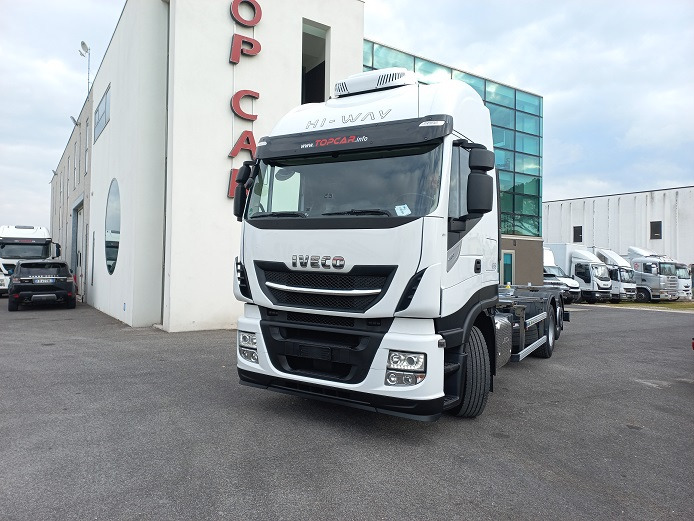 IVECO AS260S48 - شاحنات الحاويات/ جسم علوي قابل للتغيير شاحنة: صور 4 IVECO AS260S48 - شاحنات الحاويات/ جسم علوي قابل للتغيير شاحنة: صور 4