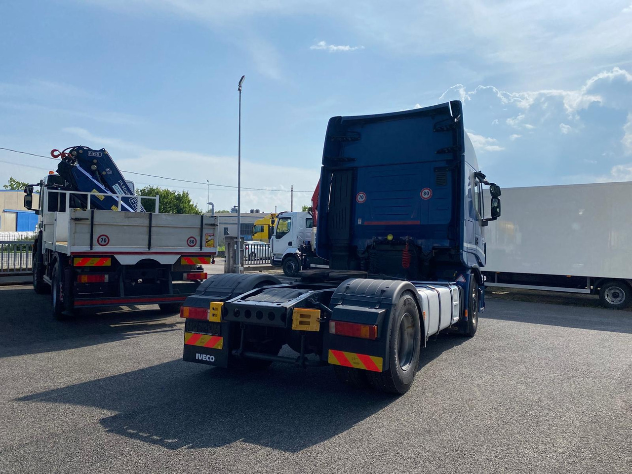 IVECO AS440T/P - شاحنة جرار: صور 3 IVECO AS440T/P - شاحنة جرار: صور 3