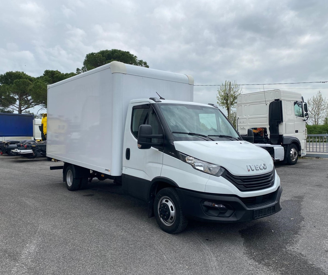 IVECO DAILY 35C16 - الشاحنات الصغيرة صندوق مغلق: صور 2 IVECO DAILY 35C16 - الشاحنات الصغيرة صندوق مغلق: صور 2