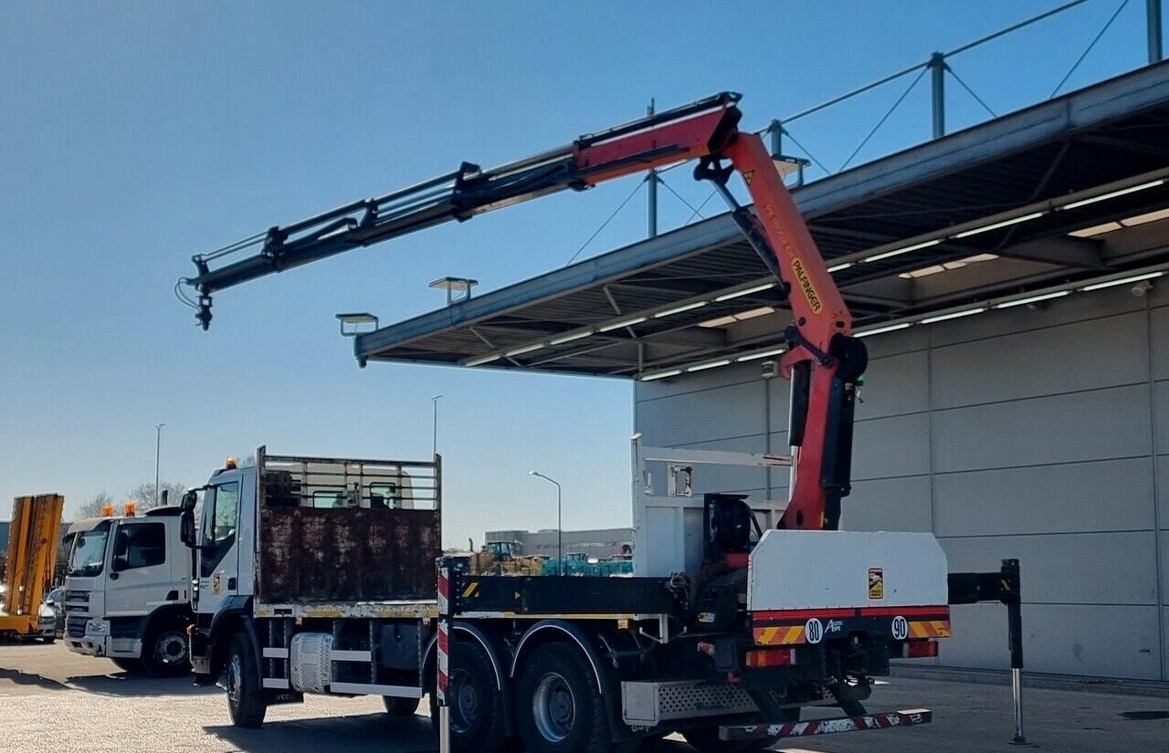IVECO TRAKKER 410 GRU E CASSONE FISSO - شاحنات مسطحة, شاحنة كرين: صور 2 IVECO TRAKKER 410 GRU E CASSONE FISSO - شاحنات مسطحة, شاحنة كرين: صور 2