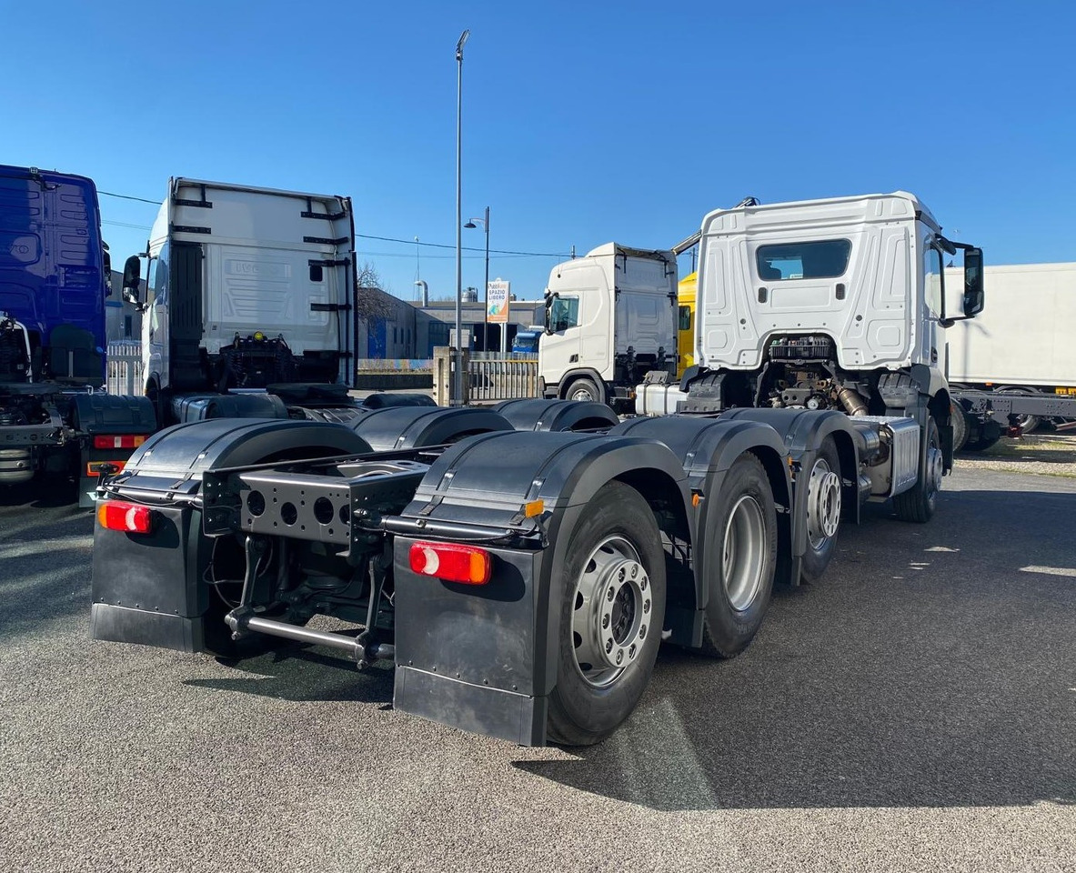 MERCEDES-BENZ AROCS 32.43 - شاحنة: صور 3 MERCEDES-BENZ AROCS 32.43 - شاحنة: صور 3