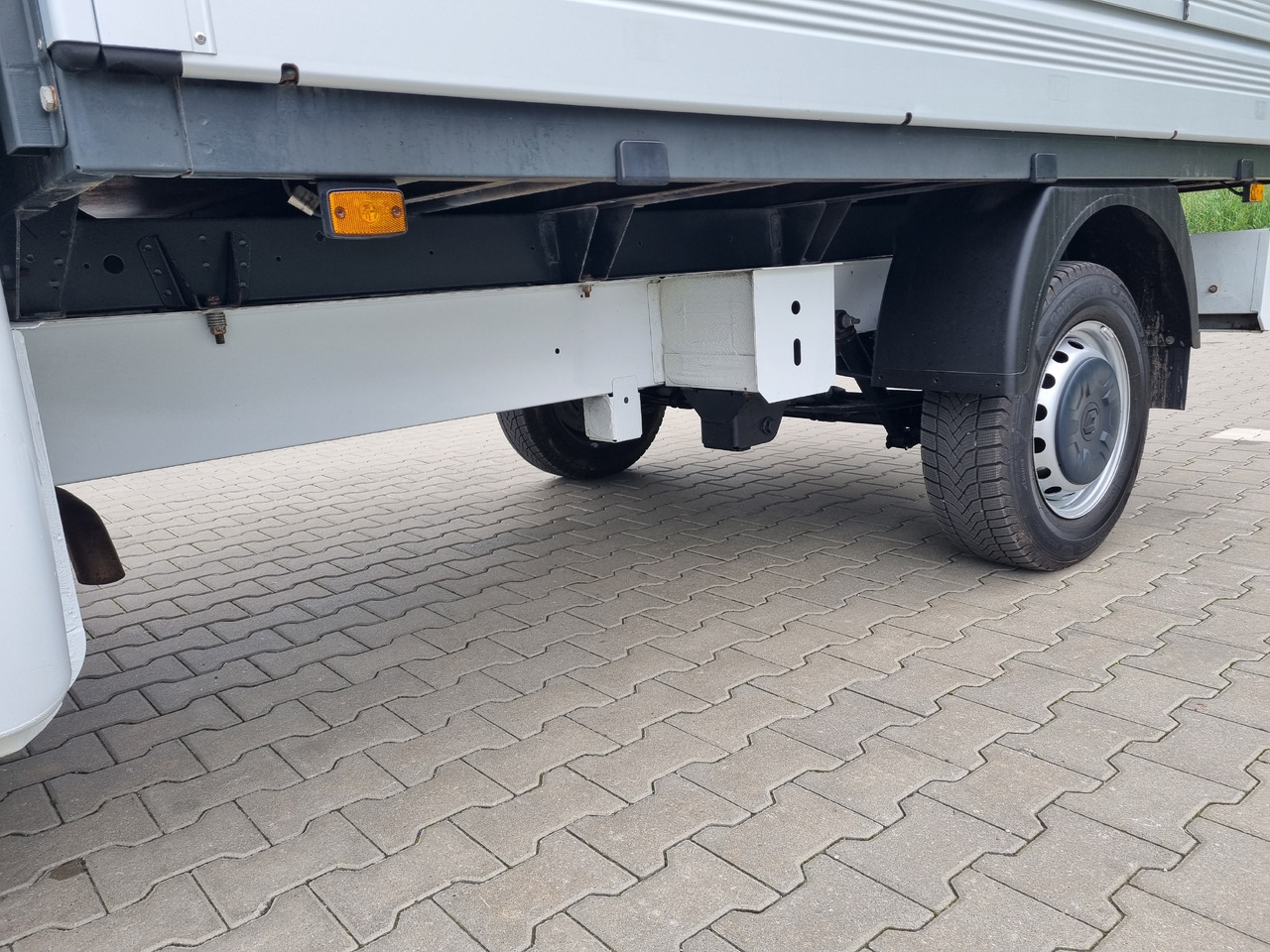 الشاحنات الصغيرة المسطحة RENAULT Master: صور 11