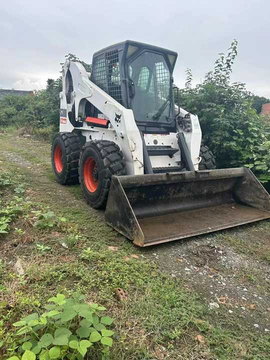 BOBCAT Brand Skid Loader S300 Used Machine Hot Sale - اللودر بعجل: صور 2 BOBCAT Brand Skid Loader S300 Used Machine Hot Sale - اللودر بعجل: صور 2