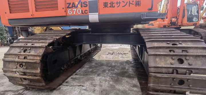 Hitachi Excavator Used Machine Zx670 Japanese Brand Hot Sale - حفارات زحافة: صور 4 Hitachi Excavator Used Machine Zx670 Japanese Brand Hot Sale - حفارات زحافة: صور 4