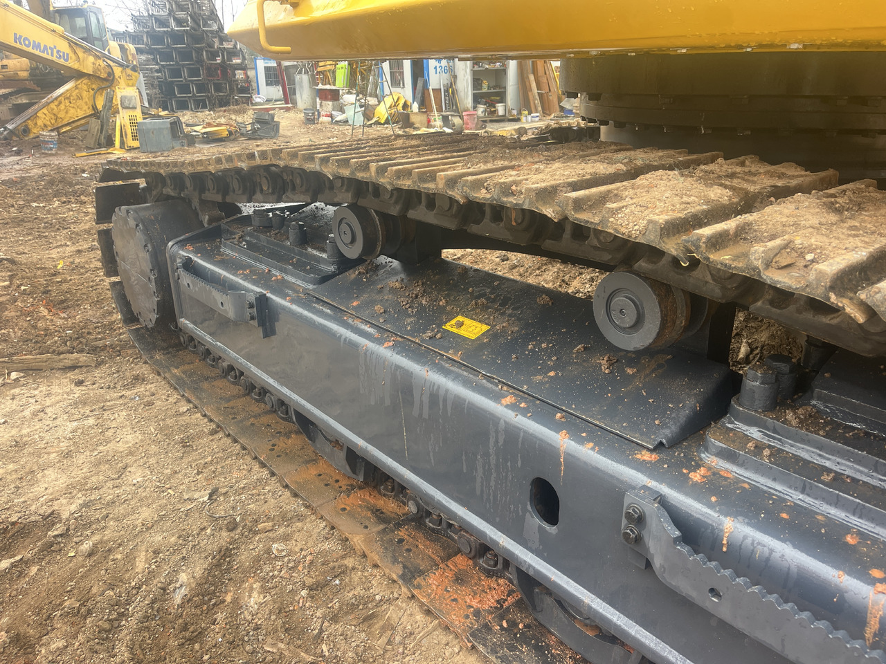 KOMATSU Crawler excavator Second-hand Excavator Komatsu PC 450-7for Sale-------Good Condition - حفارات زحافة: صور 5 KOMATSU Crawler excavator Second-hand Excavator Komatsu PC 450-7for Sale-------Good Condition - حفارات زحافة: صور 5
