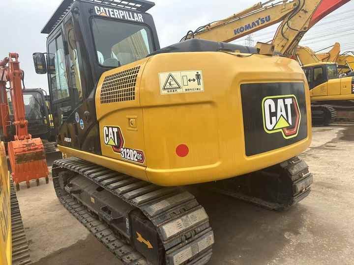 Low Working Time CAT 312D2 Excavator Caterpillar Used 15ton Cat312D2 No Reviews yet - حفارات زحافة: صور 2 Low Working Time CAT 312D2 Excavator Caterpillar Used 15ton Cat312D2 No Reviews yet - حفارات زحافة: صور 2