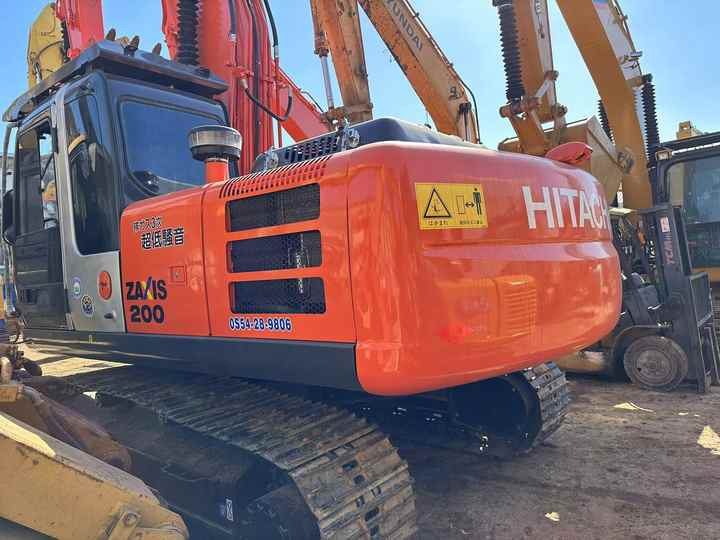 Original Japan Hitachi ZX200-3 Excavator Hitachi Excavator in Low Price for Hot Sale - حفارات زحافة: صور 3 Original Japan Hitachi ZX200-3 Excavator Hitachi Excavator in Low Price for Hot Sale - حفارات زحافة: صور 3