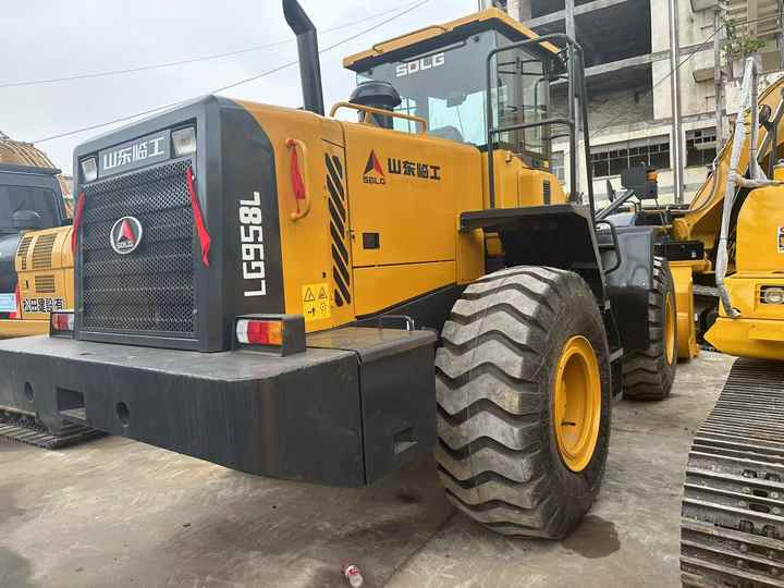 SDLG Wheel Loader 985L Second -hand Wheel Loader Electric Valve Water Pump Engine diesel Pump Valve in China - اللودر بعجل: صور 4 SDLG Wheel Loader 985L Second -hand Wheel Loader Electric Valve Water Pump Engine diesel Pump Valve in China - اللودر بعجل: صور 4