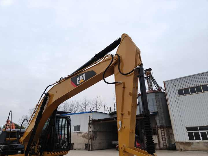 Second Hand Excavator 330D Used Low Price Caterpillar CAT 312D 315D 320D 325D in Good Condition - حفارات زحافة: صور 5 Second Hand Excavator 330D Used Low Price Caterpillar CAT 312D 315D 320D 325D in Good Condition - حفارات زحافة: صور 5