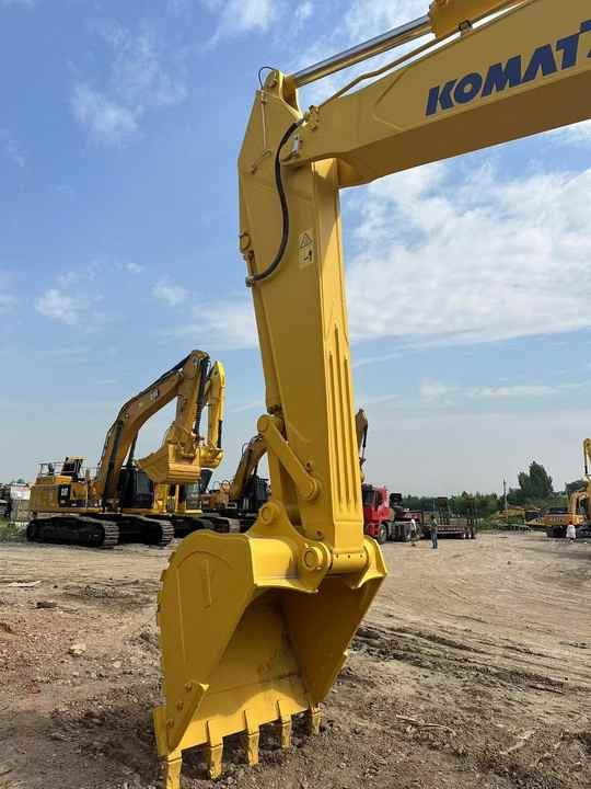 Second-hand Excavator Komatsu PC 450-7for Sale-------Good Condition - حفارات زحافة: صور 2 Second-hand Excavator Komatsu PC 450-7for Sale-------Good Condition - حفارات زحافة: صور 2