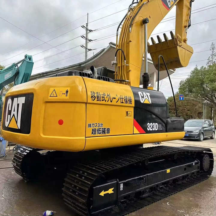 Used Caterpillar 323d Excavator for Sale Original Caterpillar 320 330 323 336d Excavator on Sale - حفارات زحافة: صور 1 Used Caterpillar 323d Excavator for Sale Original Caterpillar 320 330 323 336d Excavator on Sale - حفارات زحافة: صور 1