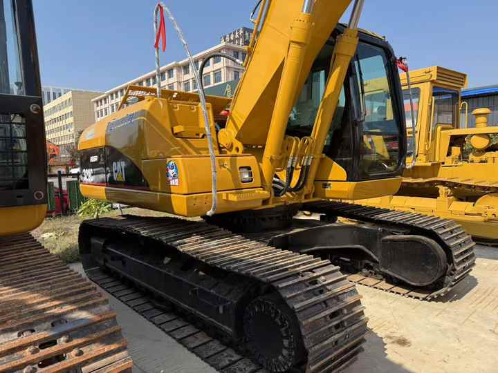 Used Caterpillar Excavator 320C Secondhand Cat320C 320CL Crawler Excavator for Sale - حفارة: صور 2 Used Caterpillar Excavator 320C Secondhand Cat320C 320CL Crawler Excavator for Sale - حفارة: صور 2