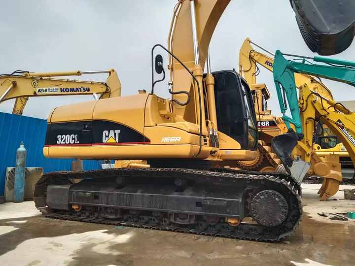 Used Caterpillar Excavator 320C Secondhand Cat320C 320CL Crawler Excavator for Sale - حفارة: صور 3 Used Caterpillar Excavator 320C Secondhand Cat320C 320CL Crawler Excavator for Sale - حفارة: صور 3