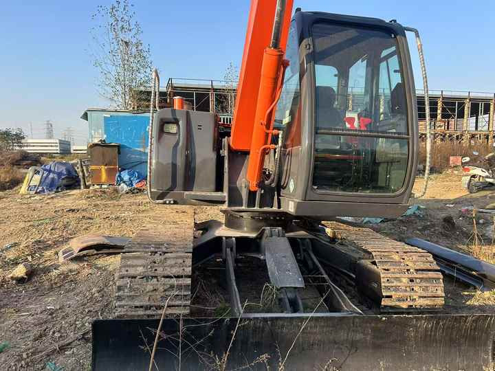 Used HITACHI ZX70 Model Mini Excavator Second Hand Machine Popular Brand Japan Hitachi Hydraulic Machinery - حفارة مصغرة: صور 4 Used HITACHI ZX70 Model Mini Excavator Second Hand Machine Popular Brand Japan Hitachi Hydraulic Machinery - حفارة مصغرة: صور 4