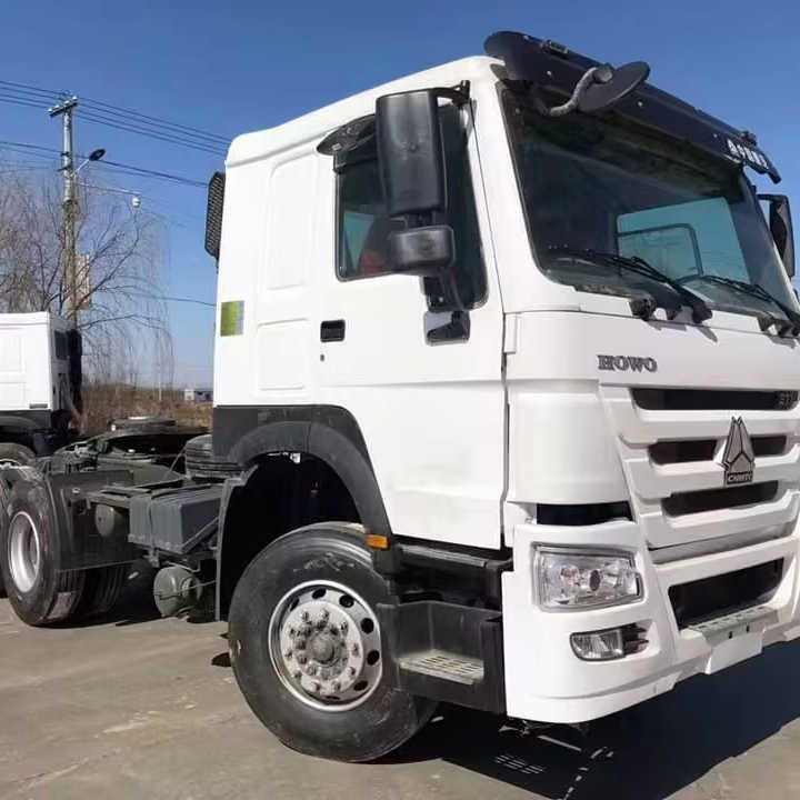 Used HOWO Truck Head Semi-trailer Head Trailer Head - شاحنة جرار: صور 1 Used HOWO Truck Head Semi-trailer Head Trailer Head - شاحنة جرار: صور 1