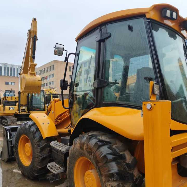 Used Heavy Construction Equipment Original Jcb 4cx Second Hand Backhoe Loader Used Machine Hot Sale - حفار متعدد الاستخدام: صور 4 Used Heavy Construction Equipment Original Jcb 4cx Second Hand Backhoe Loader Used Machine Hot Sale - حفار متعدد الاستخدام: صور 4