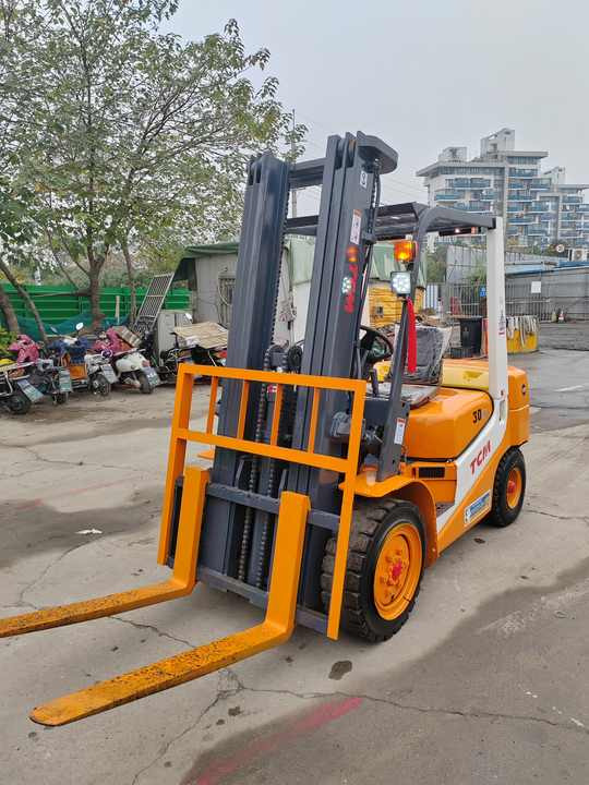 Very Cheap Price 3 Tonne TCM Forklift Run Performance TCM30 Forklift for Sale - رافعة شوكية: صور 3 Very Cheap Price 3 Tonne TCM Forklift Run Performance TCM30 Forklift for Sale - رافعة شوكية: صور 3