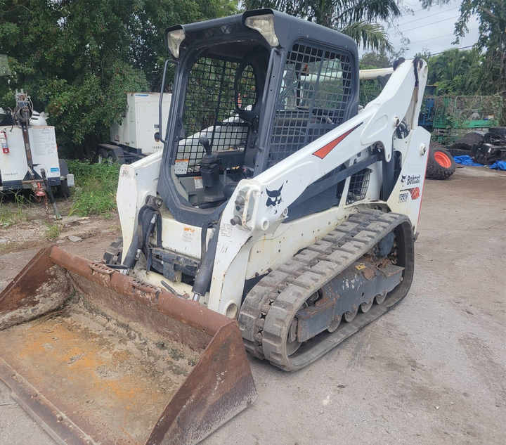 Bobcat Brand T590 Used Machine Skid Loader Hot Sale - اللودر بعجل: صور 2 Bobcat Brand T590 Used Machine Skid Loader Hot Sale - اللودر بعجل: صور 2