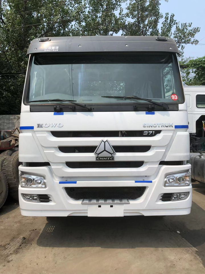 Howo HOWO 371 - شاحنة جرار: صور 1 Howo HOWO 371 - شاحنة جرار: صور 1