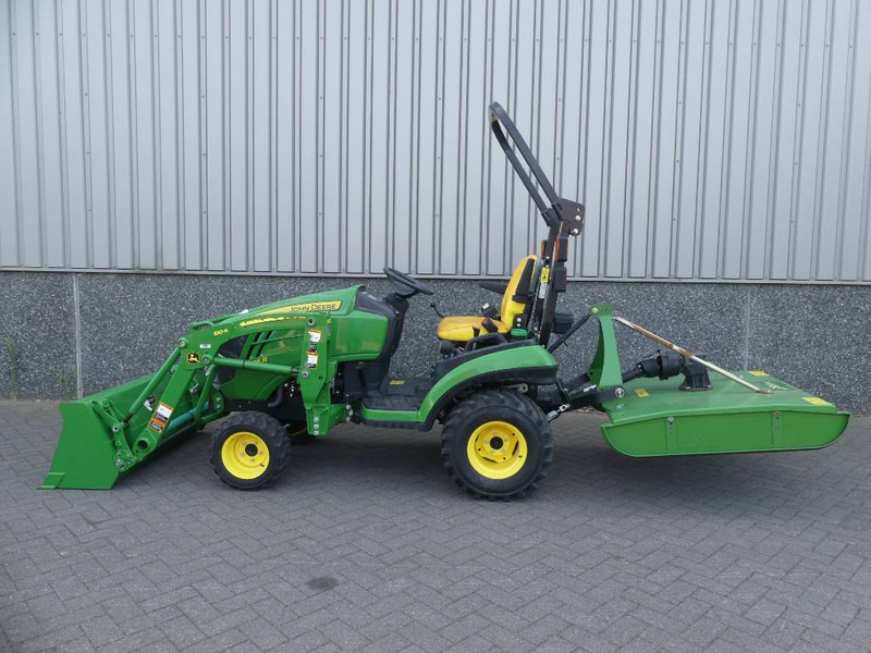 John Deere 1025 R - جرار: صور 3 John Deere 1025 R - جرار: صور 3