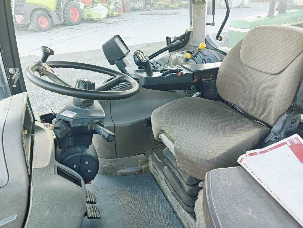 Case IH Maxxum 140 - جرار: صور 5 Case IH Maxxum 140 - جرار: صور 5